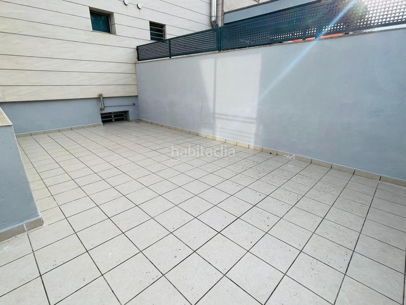 Foto 387556d1-c19d-4a9c-955d-25c39c9f19c0. Semi detached house with heating parking in Park Nord - Casona Gandia