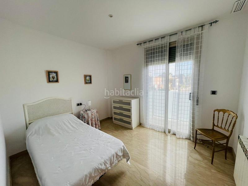 Foto 874add17-09ef-45de-a7ee-a5d53fa630d1. Semi detached house with heating parking in Park Nord - Casona Gandia