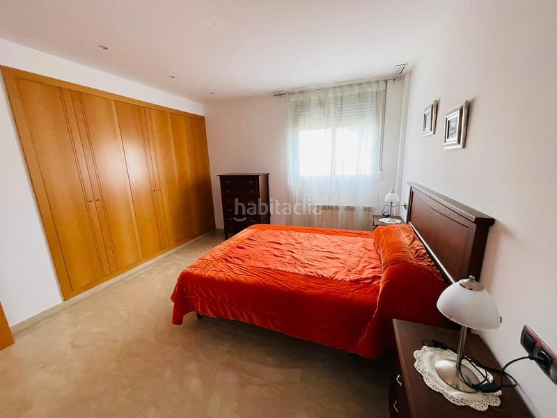 Foto d244e6f7-ff00-423d-b88d-3c24a8f4ea0d. Semi detached house with heating parking in Park Nord - Casona Gandia