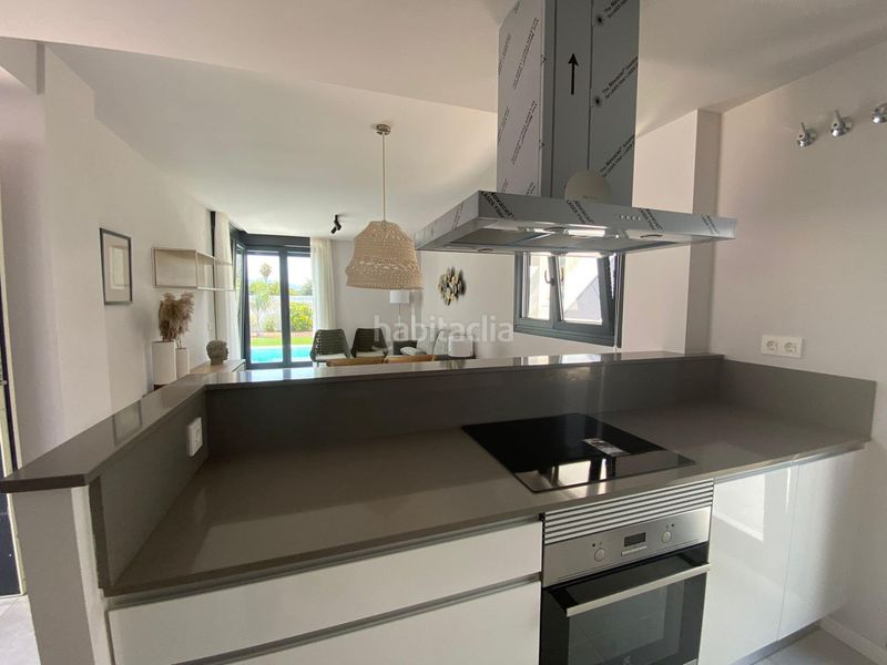 Foto cad24b2c-fc4f-4644-80d4-14968c4e356c. Chalet avec chauffage parking piscine dans Poblets (els)