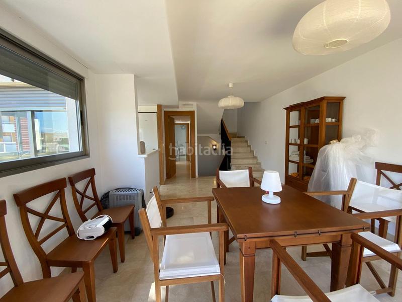 Foto 788c6b5c-b25d-4596-b27e-c54aeb068052. Casa a schiera con piscina in Oliva nova Oliva