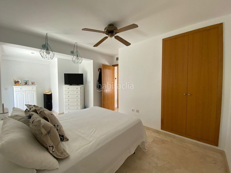 Foto 402b6e7e-6ca7-46c7-8787-cea9fa5d0bab. Casa adossada amb calefacció piscina a Oliva nova Oliva
