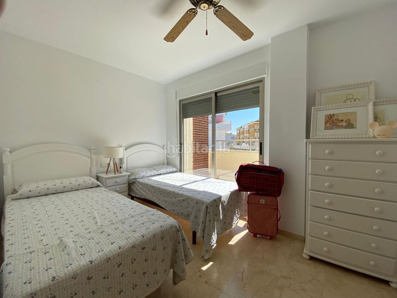 Foto c6de2769-958d-4d4e-a9bd-ff13aa51faa1. Casa adossada amb calefacció piscina a Oliva nova Oliva