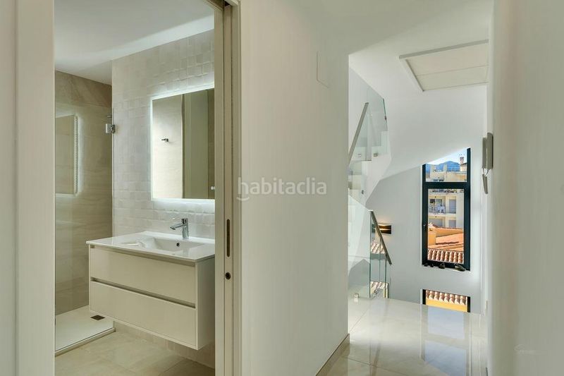 Foto df8fd2a3-a75f-4239-a0fd-f3973aee72e8. Àtic amb calefacció aparcament piscina a Oliva playa Oliva