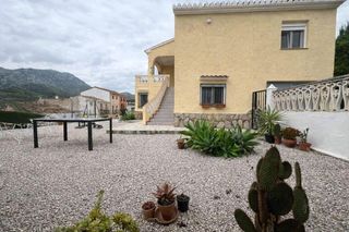 Maison à Atzúbia (L´). Chalet en latzúbia
