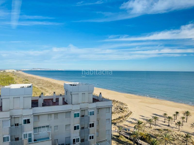 Foto 3b0f37c4-e278-4e10-95fb-8793a10401eb. Apartament amb aparcament piscina a Playa de Gandía Gandia