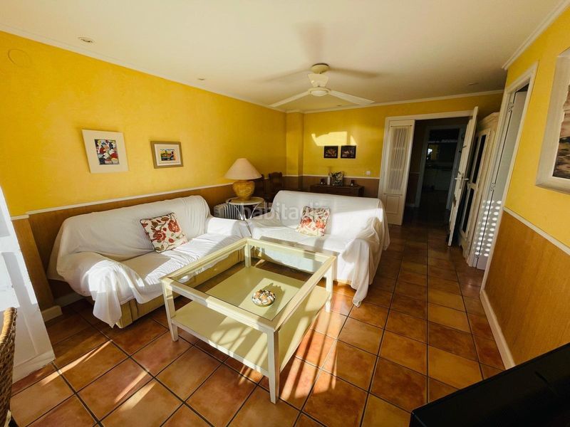 Foto 924d8356-fdc3-4d75-9c9c-9b3216187f0a. Apartament amb aparcament piscina a Playa de Gandía Gandia