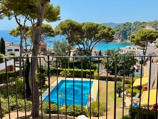 Doppelhaus in Llafranc. Exclusiva casa pareada en llafranc con impresionantes vistas al