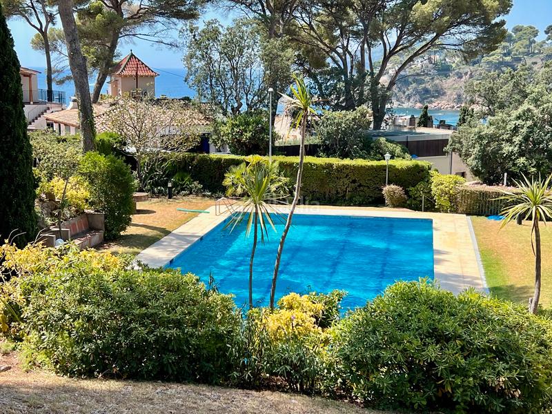 Foto 0e48617a-645e-4ac8-8b68-0bb62ea82461. Casa aparellada amb aparcament piscina a Llafranc