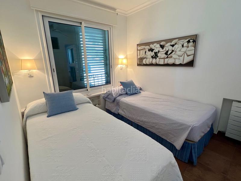 Foto 318653a9-1ac9-4190-a9dc-58cc8d7b1044. Casa aparellada amb aparcament piscina a Llafranc