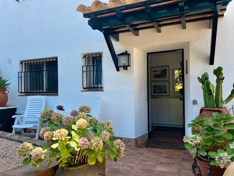 Foto 6bc8726b-cdc7-433d-bad7-ecf820ef373f. Casa aparellada amb aparcament piscina a Llafranc