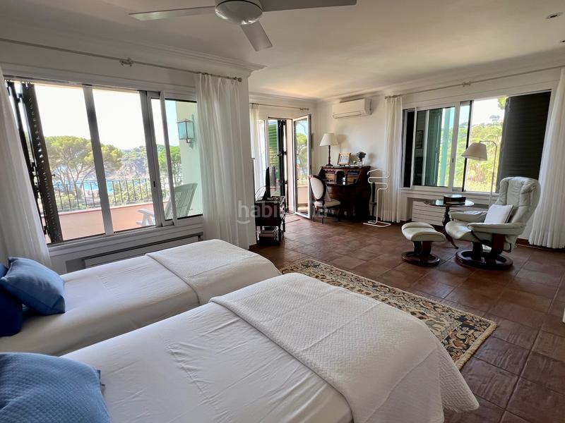 Foto a3eea265-bbbb-4b81-b9be-18a440875322. Casa aparellada amb aparcament piscina a Llafranc