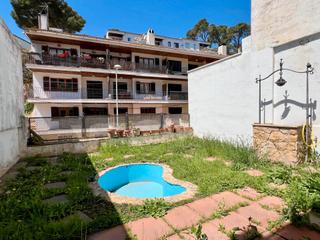 Haus  Carrer d'aigua blava. Casa de pueblo a 200 m de la playa de tamariu
