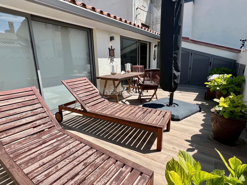 Foto cf97f1c0-e96d-4a3f-936f-f2ec8c139e6b. Dúplex en Centre Palamós