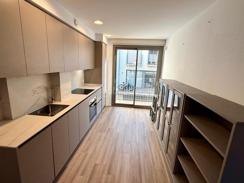 Foto 61a38c10-9e61-4695-91f6-2ab1246b57cf. Zweistöckige wohnung mit parking in Centre Palamós