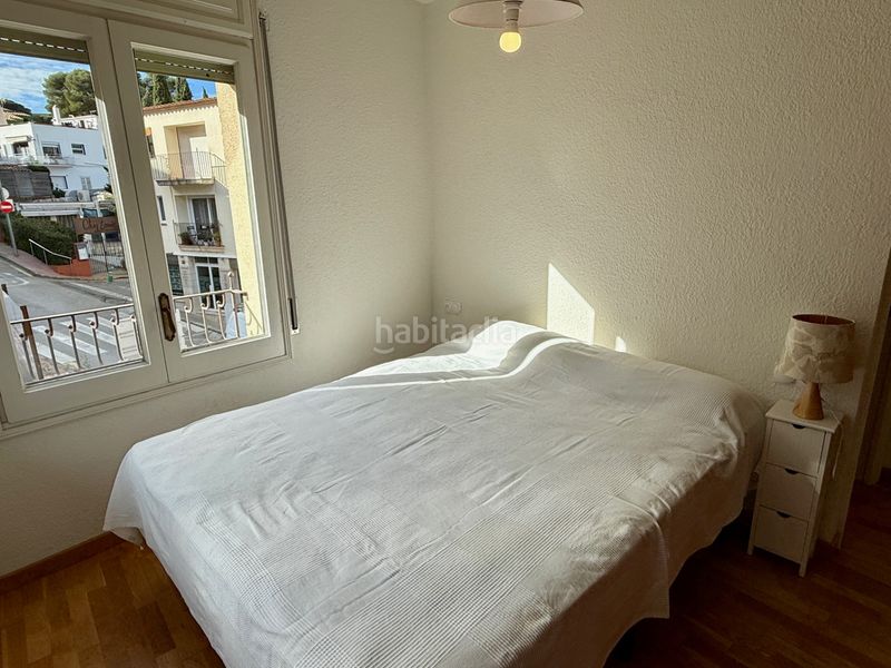 Foto bddce6b5-56b0-42bf-baf3-48ff733cb09c. Apartament amb xemeneia a Llafranc