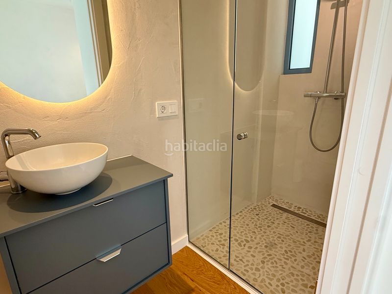 Foto d1b9ad1d-ed65-4893-986d-27517f5ed6e5. Casa adossada amb aparcament a Llafranc