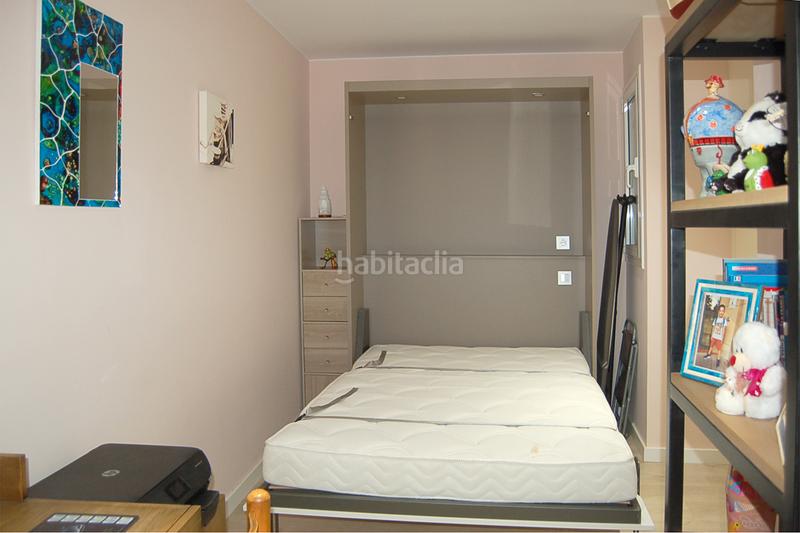 Foto 2714f4c7-be22-405e-b58b-23bee67aa760. Piso apartamento en primera línea de mar con terraza, plaza de aparcamiento y trastero en Sant Feliu de Guíxols