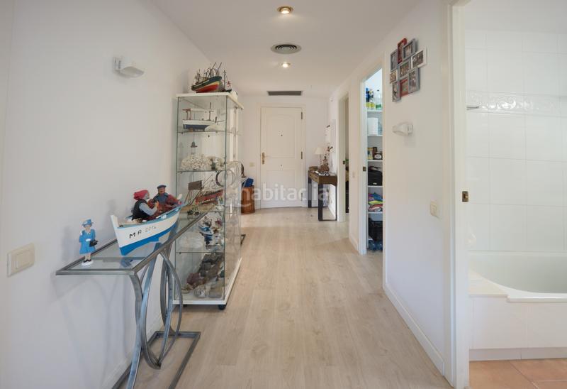 Foto 43bd91ac-caba-41b8-9571-5e7a5a090ed8. Piso apartamento en primera línea de mar con terraza, plaza de aparcamiento y trastero en Sant Feliu de Guíxols