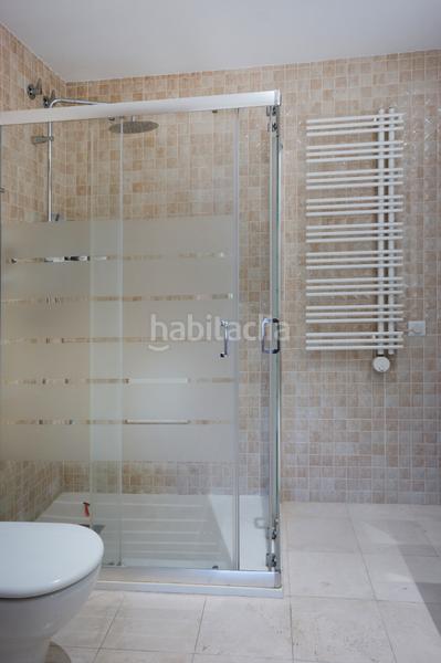 Foto db98739c-1297-4677-ae3d-f840421cf647. Piso apartamento en primera línea de mar con terraza, plaza de aparcamiento y trastero en Sant Feliu de Guíxols