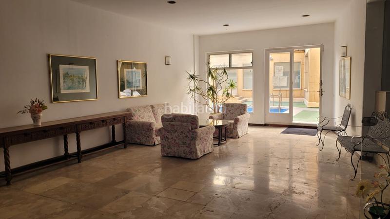 Foto ded6cc36-f435-4c01-b83e-92bd24f2a0bc. Piso apartamento en primera línea de mar con terraza, plaza de aparcamiento y trastero en Sant Feliu de Guíxols