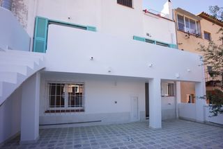 Maison à Volta de l´Ametller. Casa de pueblo reformada con terraza
