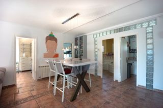 House in Rosamar. Casa con dos viviendas independientes