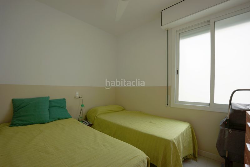 Foto 092f3250-23a3-4739-9c90-6e82b2507dd0. Dúplex amb aparcament a Eixample Sant Feliu de Guíxols