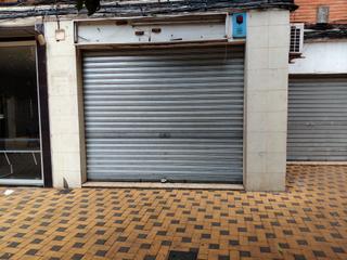 Lloguer Local Comercial a Avenida virgen de fátima 46. Se alquila gran local a precio económico