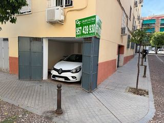 Local Comercial a Calle Simón de Sousa 3