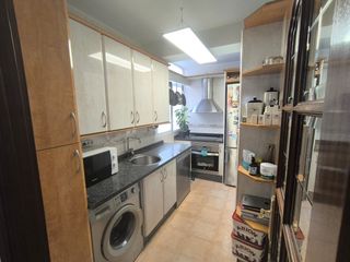 Flat in Calle los olivos 2. Piso reformado de 3 dormitorios