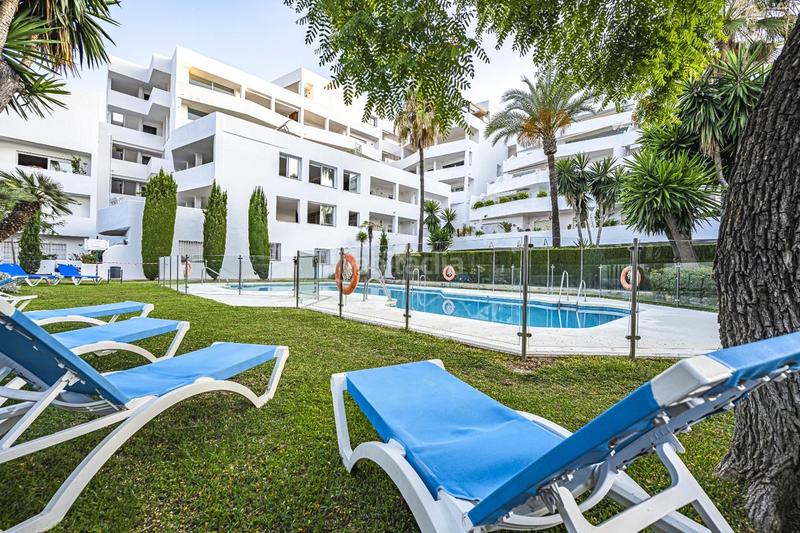 Foto 679eb4b2-7c45-4352-8a53-56e9c0bc607c. Location appartement avec piscine dans Nueva Andalucía centro Marbella