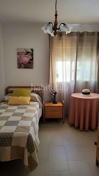 Foto 47b2f8a8-2c29-4339-9ef5-b05d08b27f19. Alquiler piso  centrico junto a colegio san felipe en Línea de la Concepción (La)
