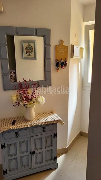 Foto f10e90df-3a5a-4cd9-9233-d0e721f69215. Location appartement avec parking dans Centro-San Felipe-Huerta Fava Línea de la Concepción (La)