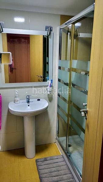 Foto f230c26a-0c01-45b9-b69a-7f2eb64cb089. Rent flat with parking in Centro-San Felipe-Huerta Fava Línea de la Concepción (La)
