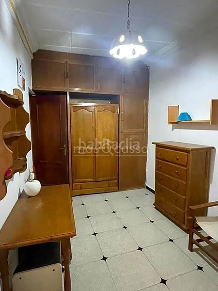 Foto f7ff291d-c430-4d2a-b074-edacd503c76c. Lloguer pis a Centro-San Felipe-Huerta Fava Línea de la Concepción (La)