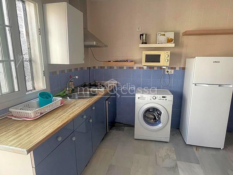 Foto 2937255b-f945-44b2-8106-ce27740d75fe. Location appartement dans Centro-San Felipe-Huerta Fava Línea de la Concepción (La)