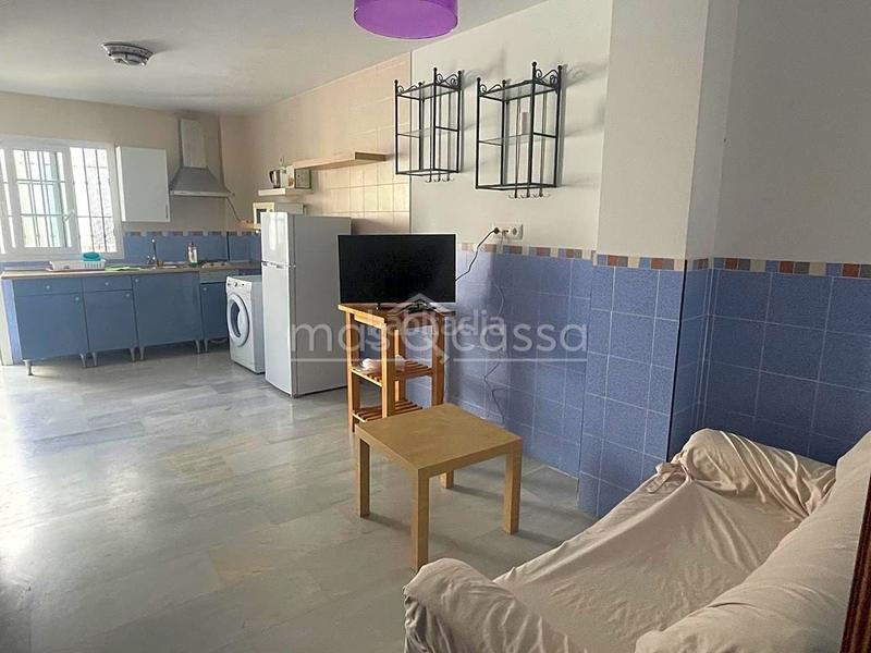 Foto 59b0a771-3df5-4255-8c63-afc359e3a1c0. Location appartement dans Centro-San Felipe-Huerta Fava Línea de la Concepción (La)