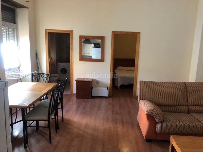 Foto 279f3bc6-c598-4e79-b326-8a66fc37b766. Rent flat in Huerta Fava-Santiago Línea de la Concepción (La)