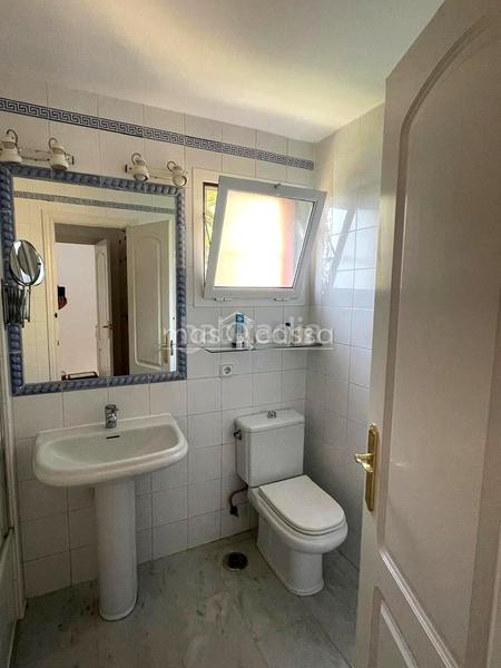 Foto 70a76aaf-f130-4a01-ab1b-7fd55bbde09f. Rent house with parking pool in La Alcaidesa