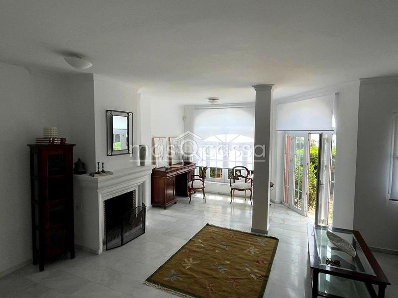 Foto ab3c51d9-2ab1-40c6-b896-9bb17079cf66. Rent house with parking pool in La Alcaidesa