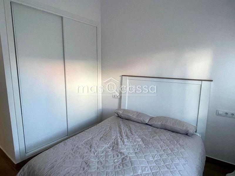 Foto 3d42e0ae-93cc-4fc3-9da7-662477cbd8b2. Alquiler planta baja  de reciente construcción. en Línea de la Concepción (La)