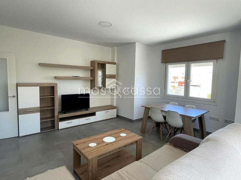 Foto 0110b021-0d5d-4313-bf0f-3af9e67b43c0. Rent flat in San Pedro-Gabriel Miró-María Guerrero Línea de la Concepción (La)