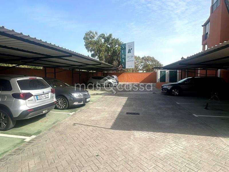 Foto 800312fe-ae3e-4137-ba37-63acc4dcdf80. Appartamento con parcheggio in Alcorrín Manilva