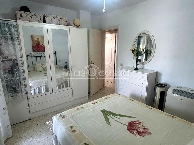 Foto d4c50e04-2d59-46e8-838a-d105230d8bba. Appartamento con parcheggio in Alcorrín Manilva