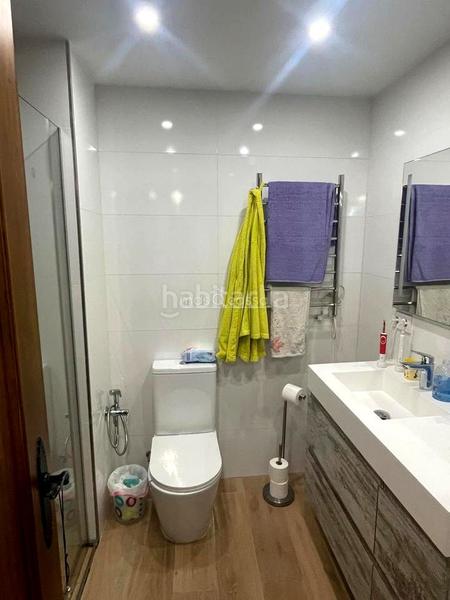 Foto 09095cb8-b27f-4255-b5f4-ca7db93fd958. Planta baja apartamento en primera línea de playa. en San Roque
