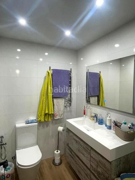 Foto 6ac5899d-41f0-4c5e-be66-6f09d99c34b0. Planta baja apartamento en primera línea de playa. en San Roque