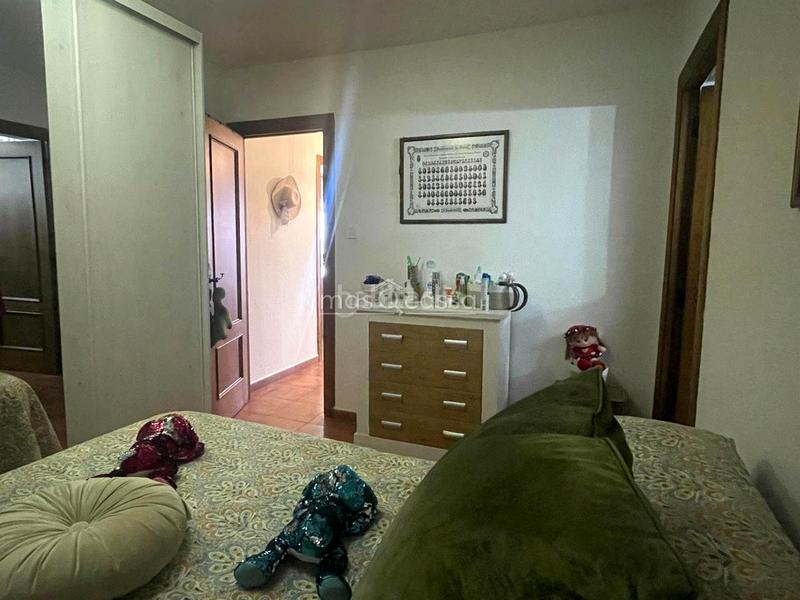 Foto b5acb815-e019-471c-8754-de2256655747. Planta baja apartamento en primera línea de playa. en San Roque