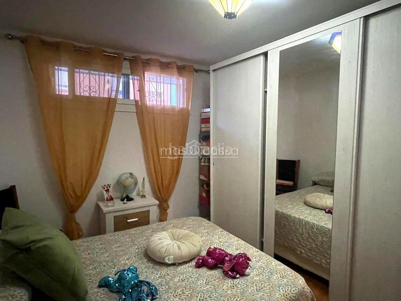 Foto e6282c00-80ce-41c6-8fdd-870db38b6e6a. Planta baja apartamento en primera línea de playa. en San Roque