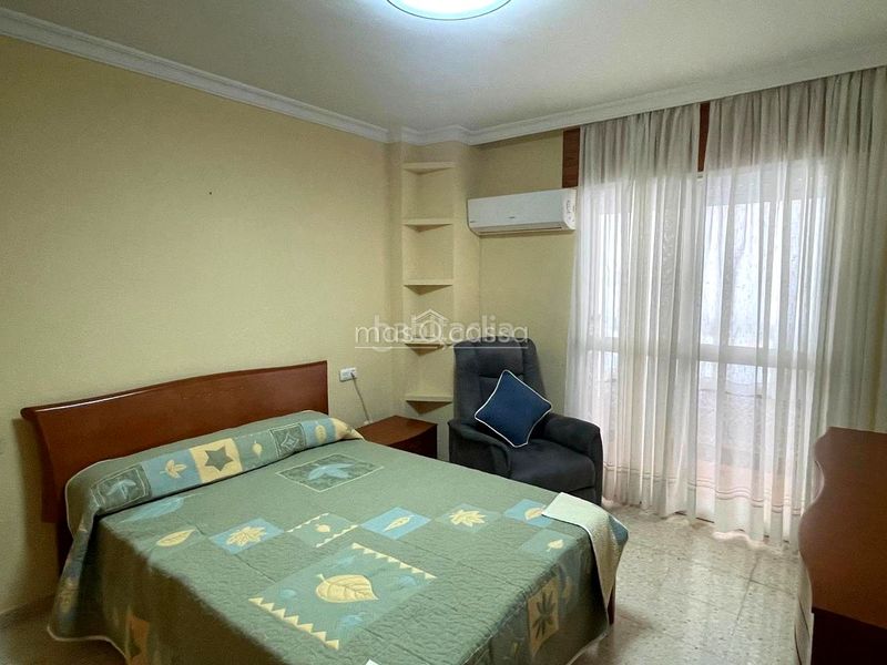 Foto 05473d62-efe8-4173-b891-e4925a74fd51. Miete etagenwohnung in Huerta Fava-Santiago Línea de la Concepción (La)